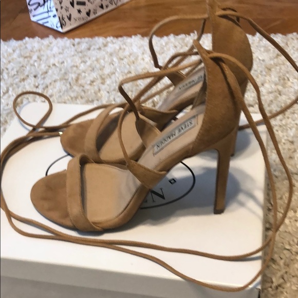 Steve Madden nude lace up up heels - Picture 7 of 8